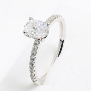White Gold 1ct Oval Moissanite Slimline Dazzle Ring