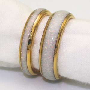 The White Gold White Opal Wonder Ring Set