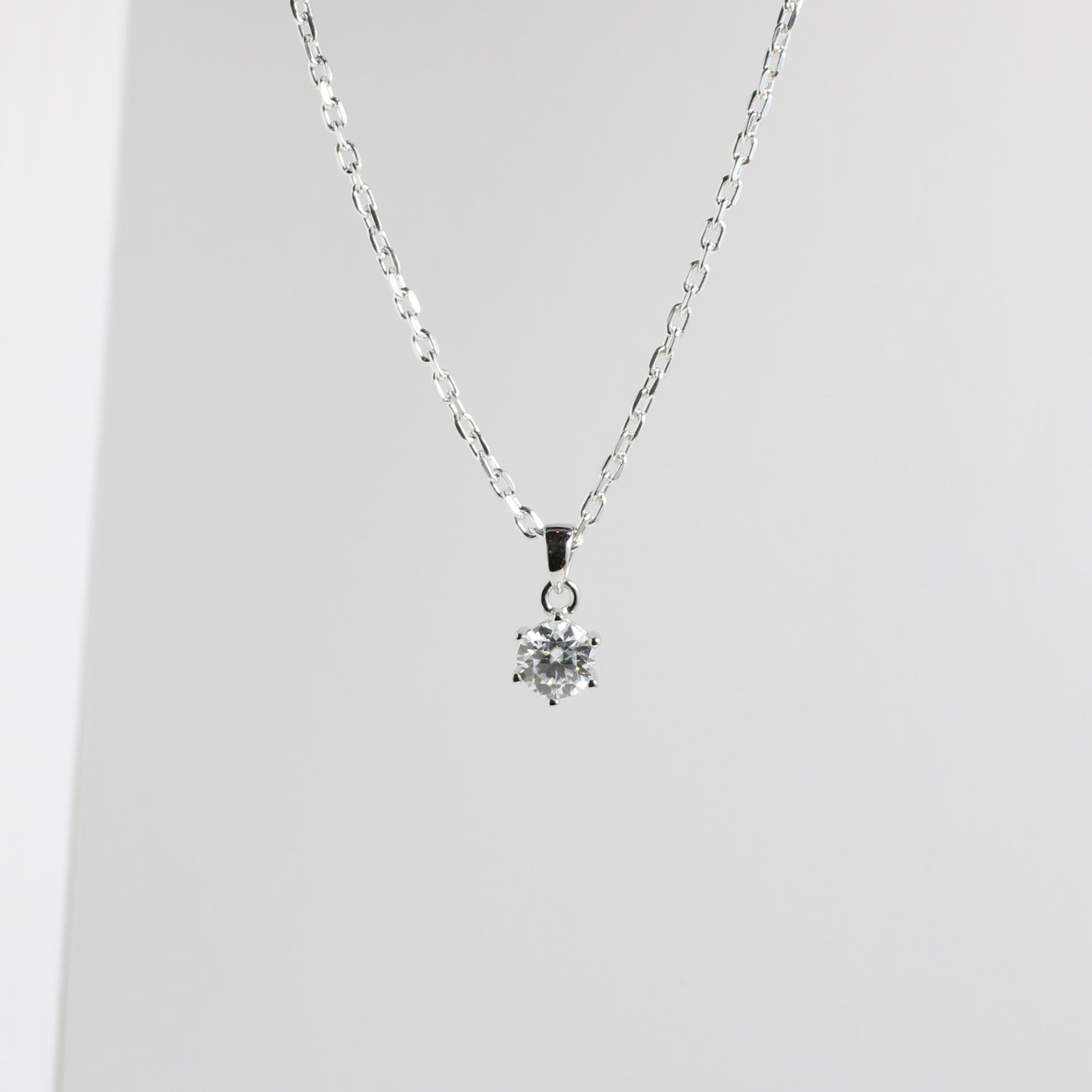 White Gold 1ct Round Moissanite Silver Dazzle Pendant Necklace