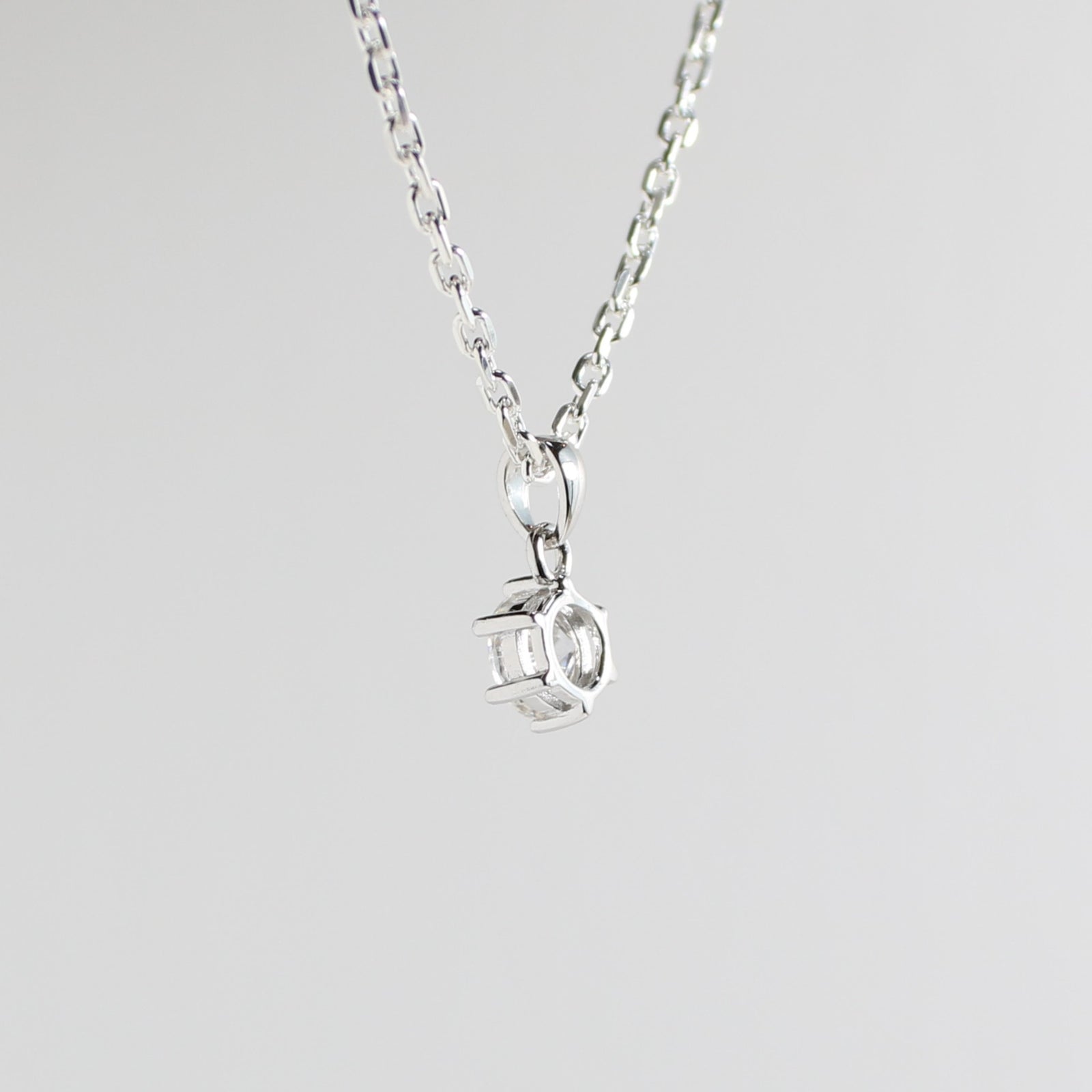 White Gold 1ct Round Moissanite Silver Dazzle Pendant Necklace