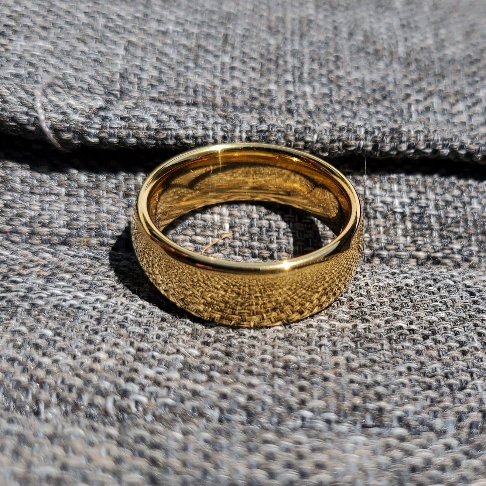 Gold 8mm Wonder Ring
