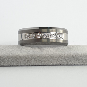 Seven Stone 8mm Wonder Ring