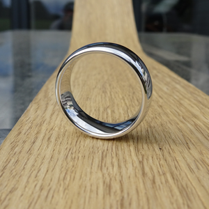White Gold 8mm Wonder Ring