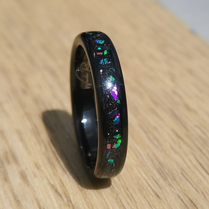 The Black Opal 4mm Wonder Ring