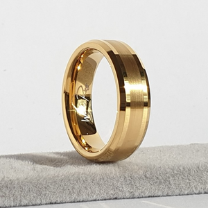 Gold Brushed 6mm Wonder Ring
