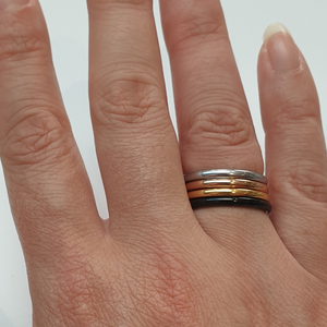 Gold 2mm Wonder Ring