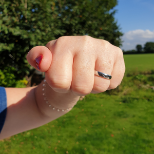 White Gold 4mm Wonder Ring