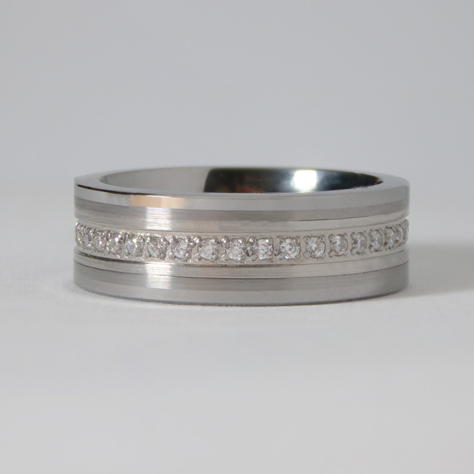 Full Stone 8mm Wonder Ring