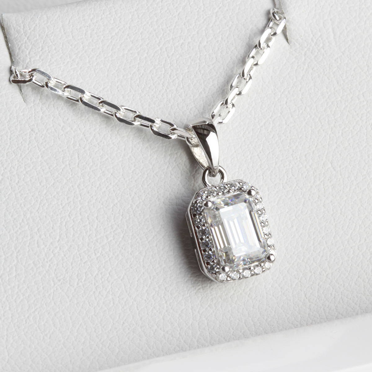 White Gold 1ct Emerald Cut Moissanite Silver Dazzle Pendant Necklace