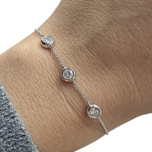 1ct White Gold Round Moissanite Enclosed Silver Dazzle Bracelet