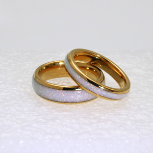 The Golden White Opal 4mm Wonder Ring
