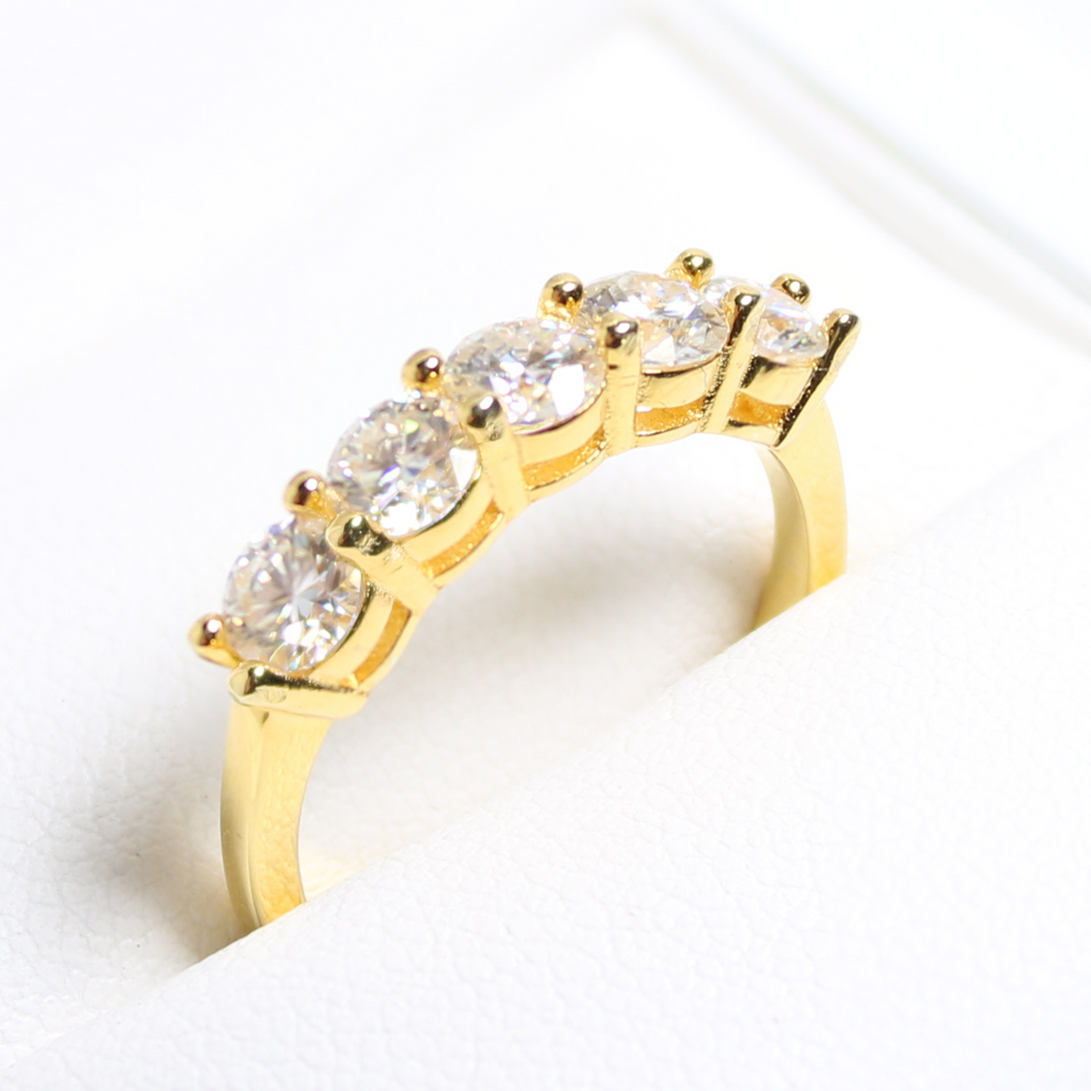 Gold 1.5ct Moissanite 5 Stone Dazzle Ring