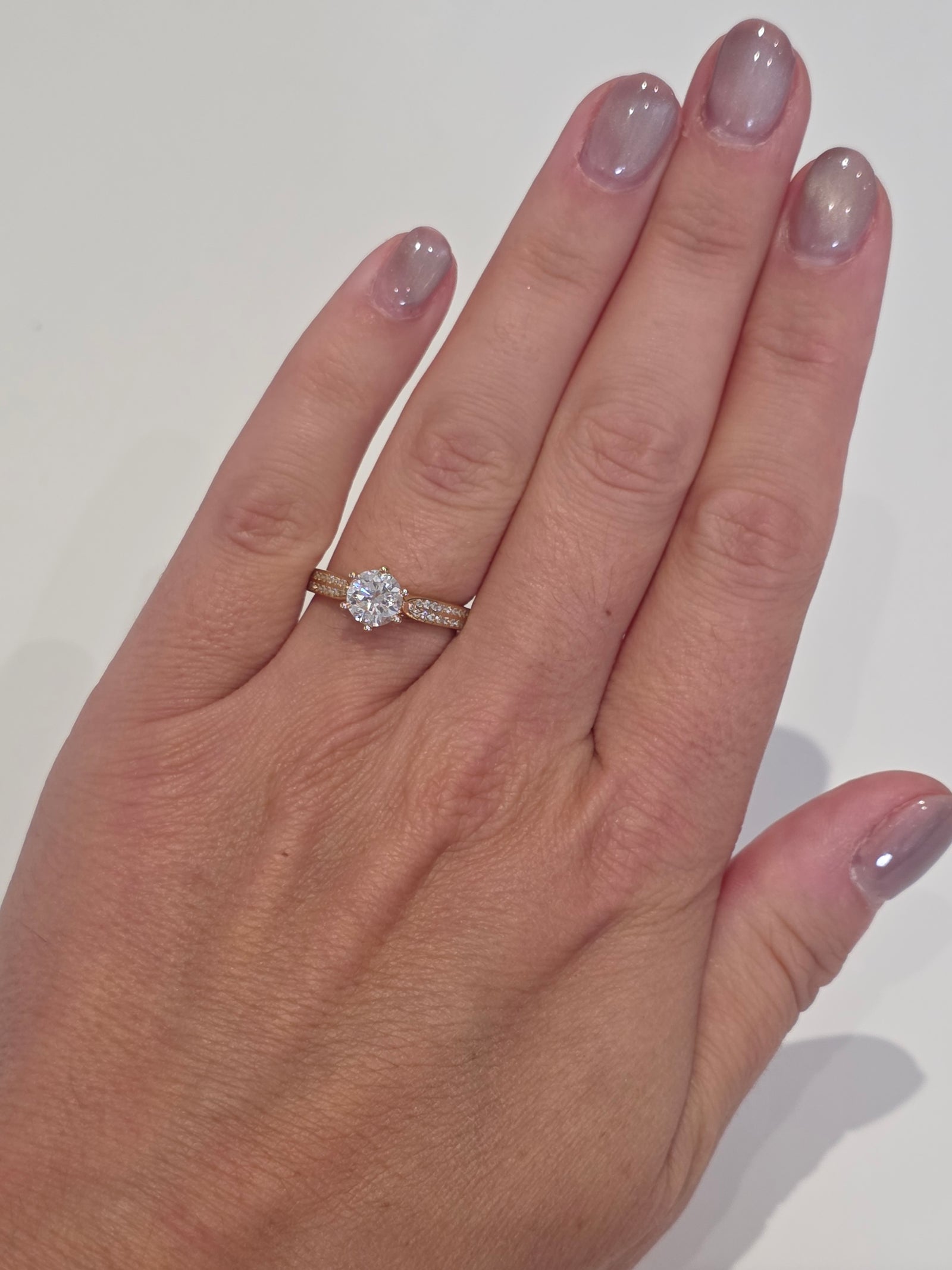 1ct Round Brilliant Moissanite Engagement Ring | 18K Gold Wide Dazzle Ring