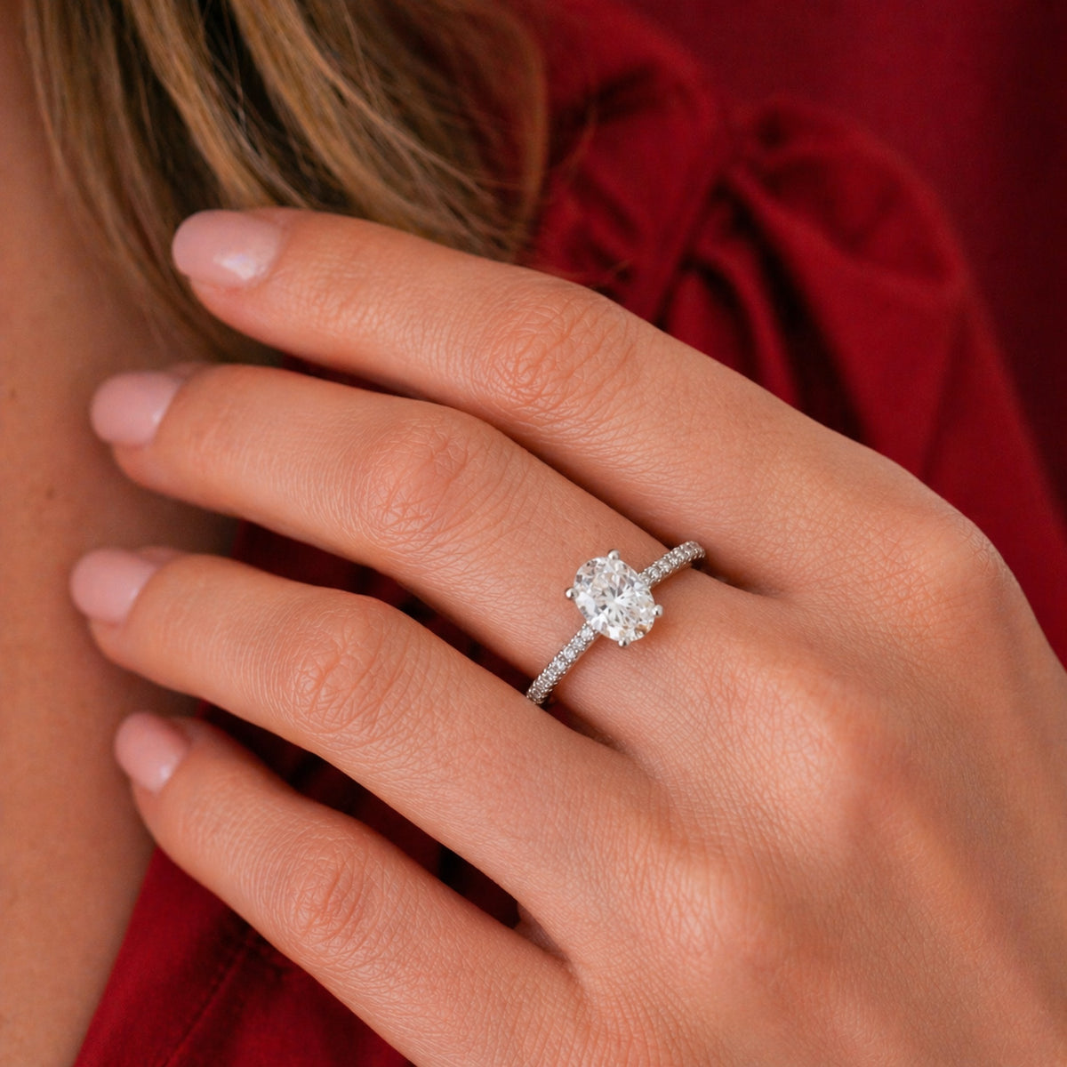 White Gold 1ct Oval Moissanite Slimline Dazzle Ring