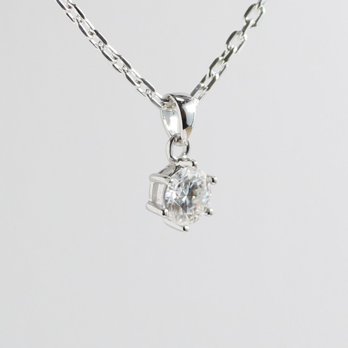 White Gold 1ct Round Moissanite Silver Dazzle Pendant Necklace