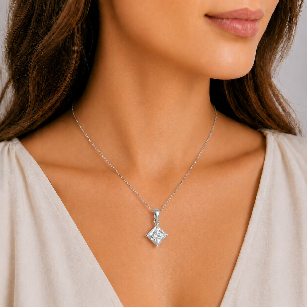 White Gold 1ct Diamond Moissanite Silver Dazzle Pendant Necklace