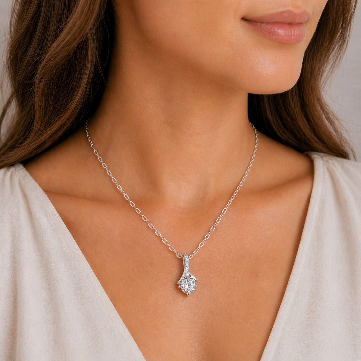 White Gold 1ct Moissanite Twist Silver Dazzle Pendant Necklace