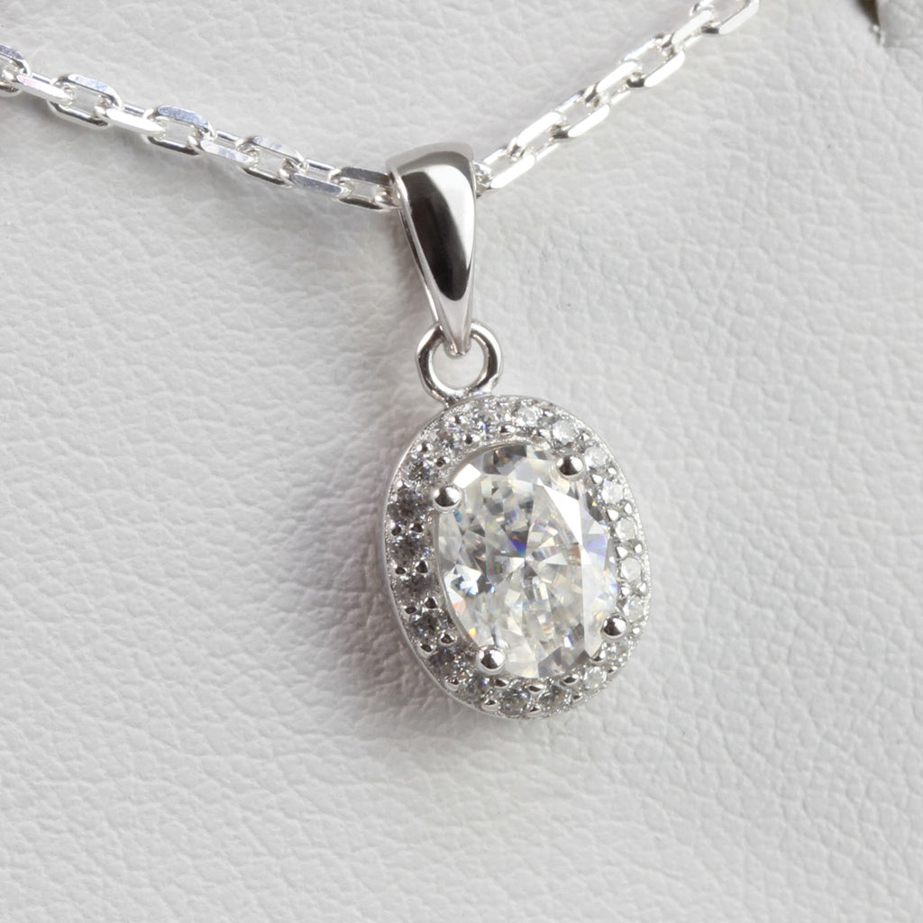 White Gold 1ct Oval Moissanite Halo Silver Dazzle Pendant Necklace
