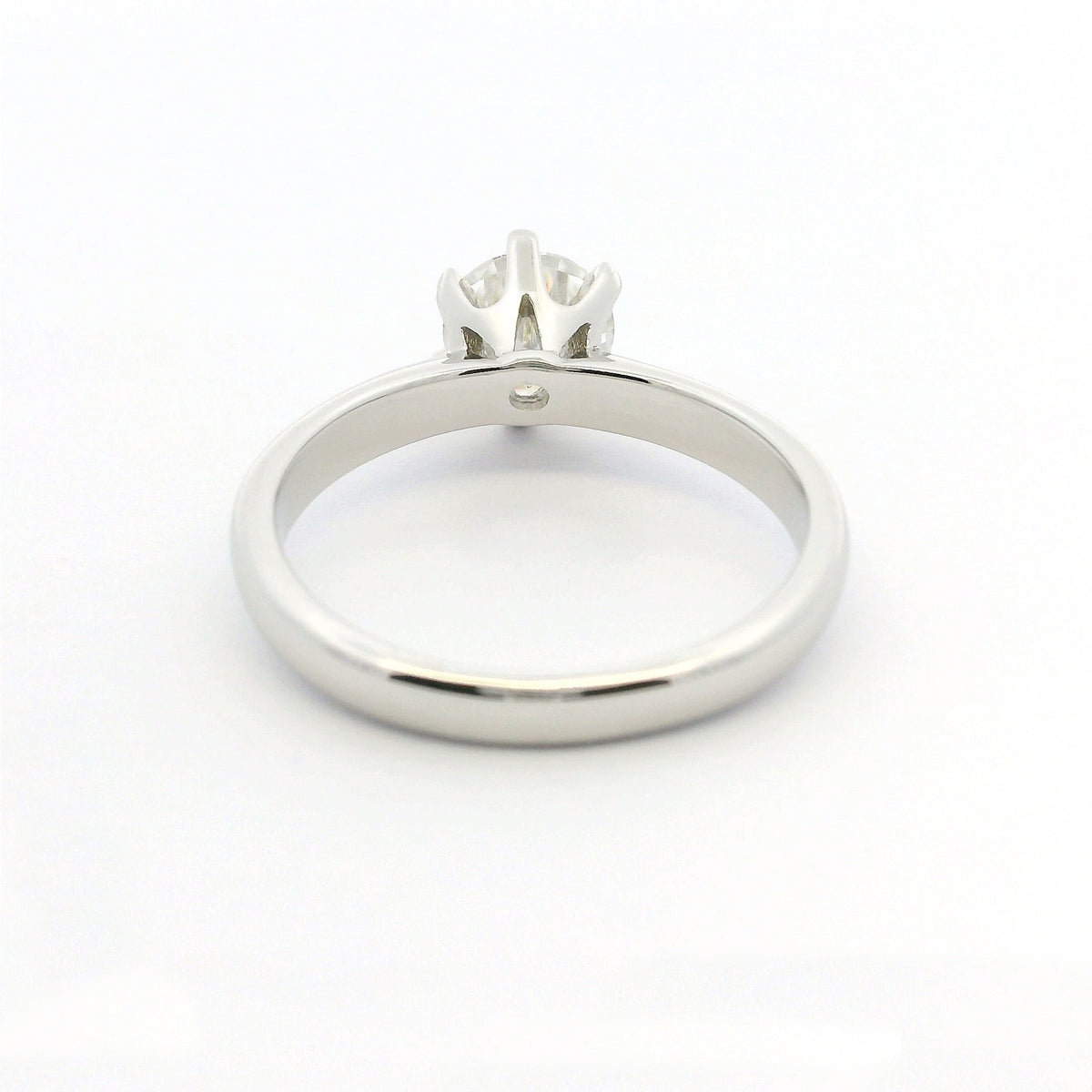 White Gold 1ct Round Moissanite Solitaire Dazzle Ring