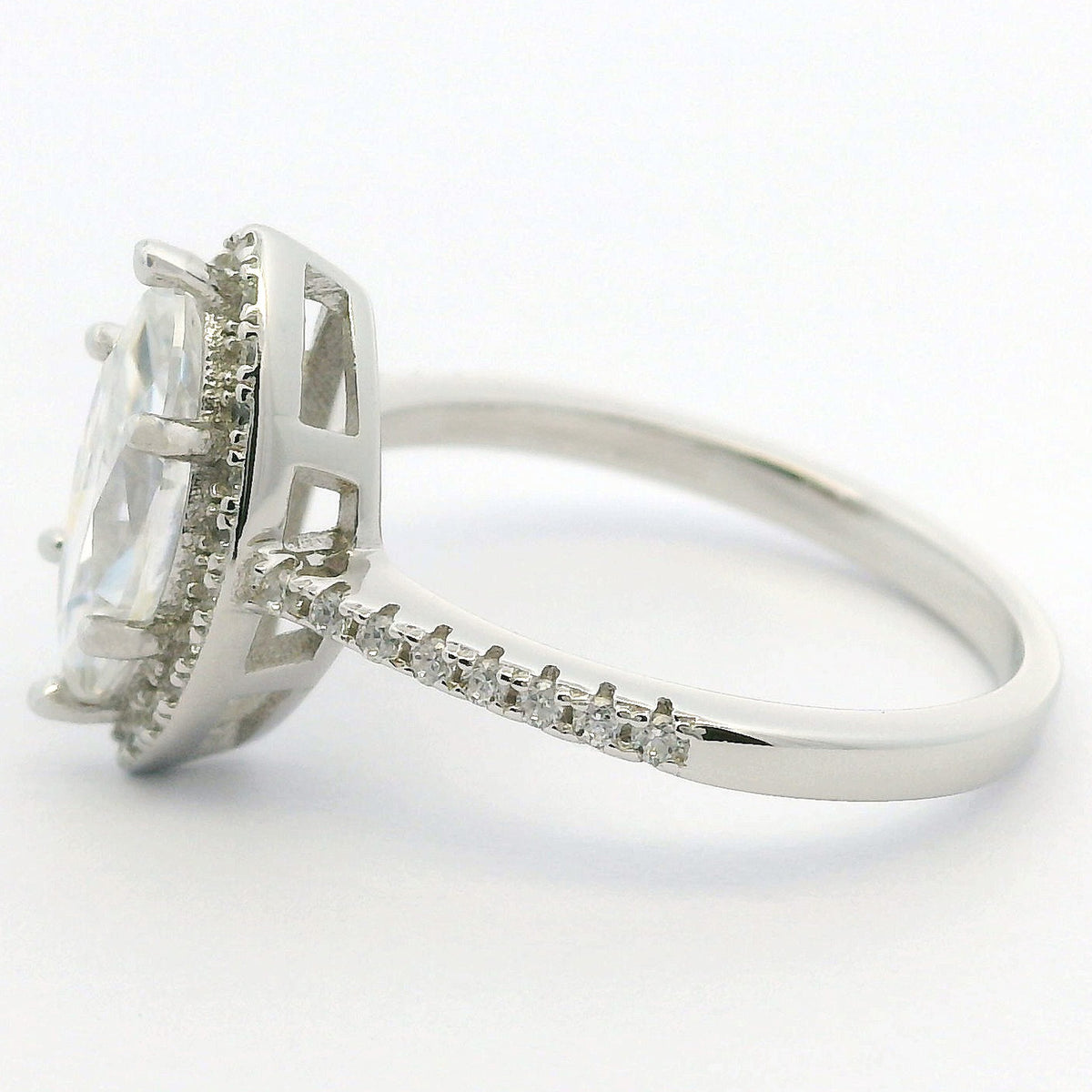 1ct Marquise Moissanite Engagement Ring | White Gold Slimline Dazzle