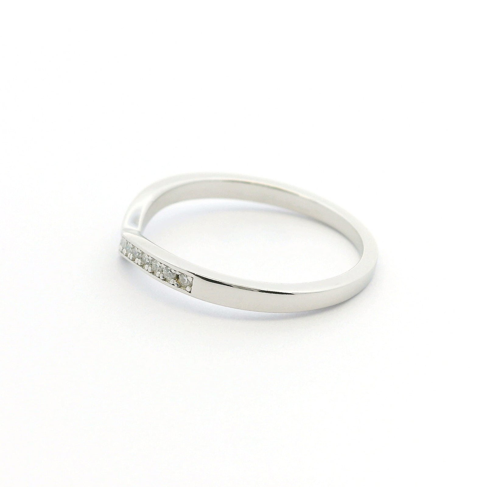 White Gold Wishbone Moissanite Dazzle Ring