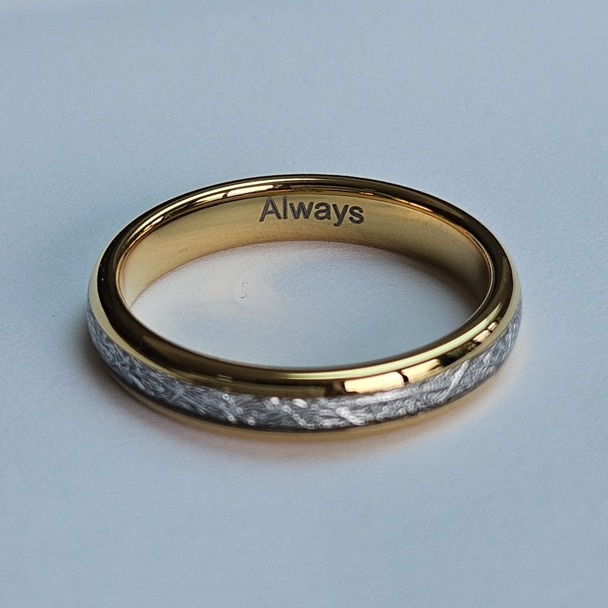 The Golden Steel 4mm Wonder Ring Size S - Clearance 1090