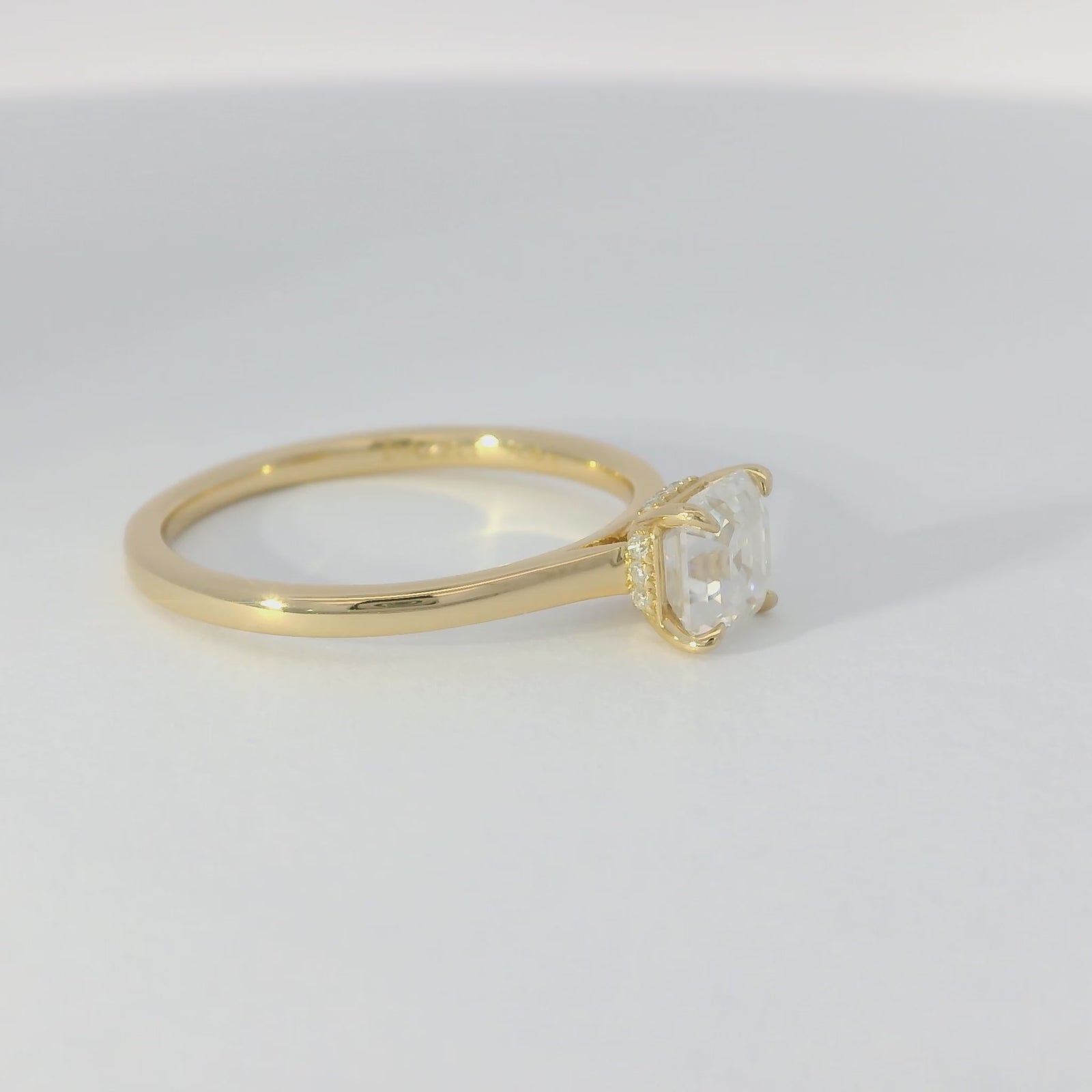 1ct Princess Cut Moissanite Engagement Ring | 18K Gold Classic Dazzle Ring