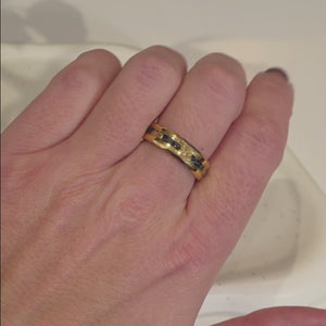 Golden Flake 6mm Wonder Ring