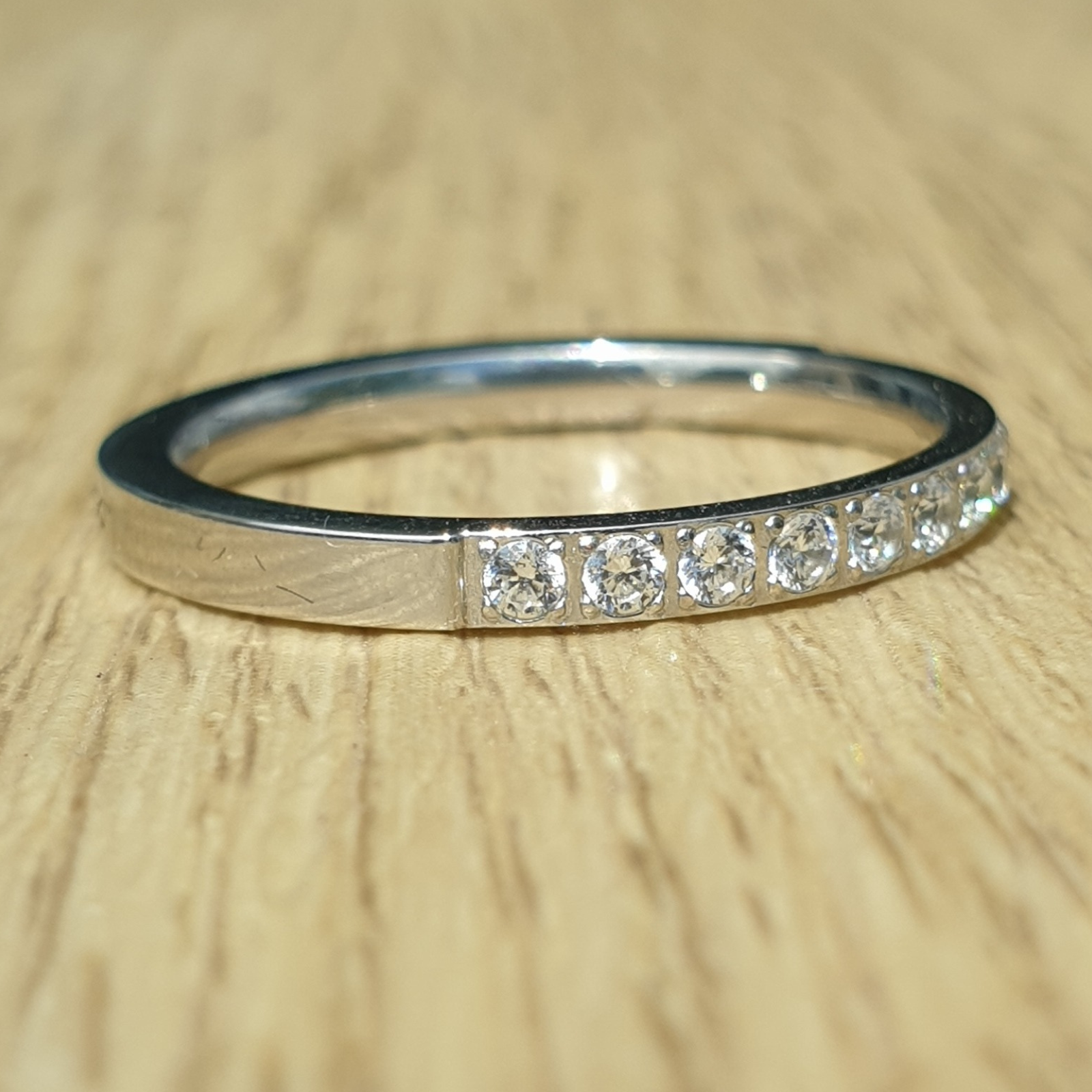 White Gold 2mm Half Glitz Ring