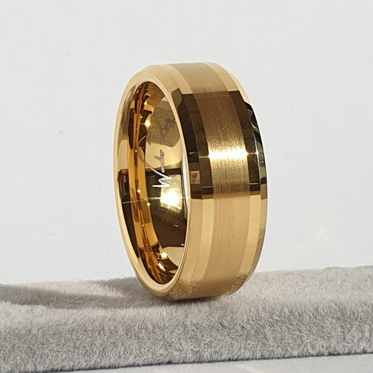 Gold Brushed 8mm Wonder Ring