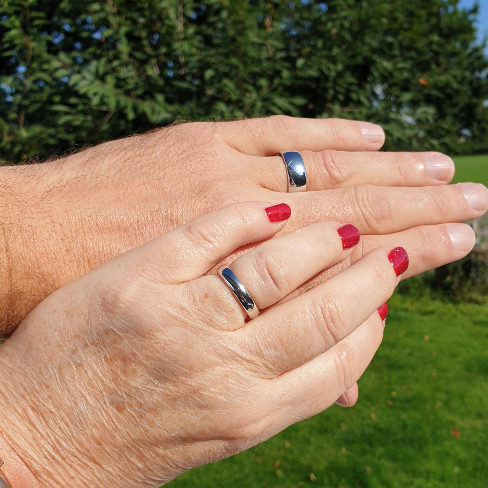 The White Gold Wonder Ring Set
