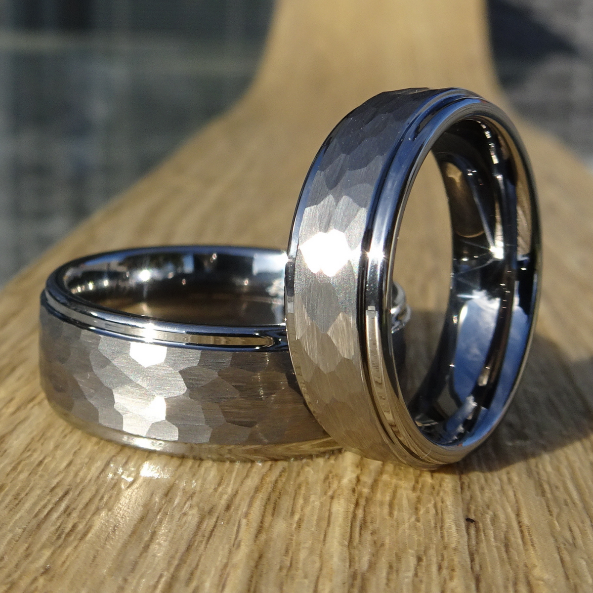 Matt Panelled Wonder Ring Set