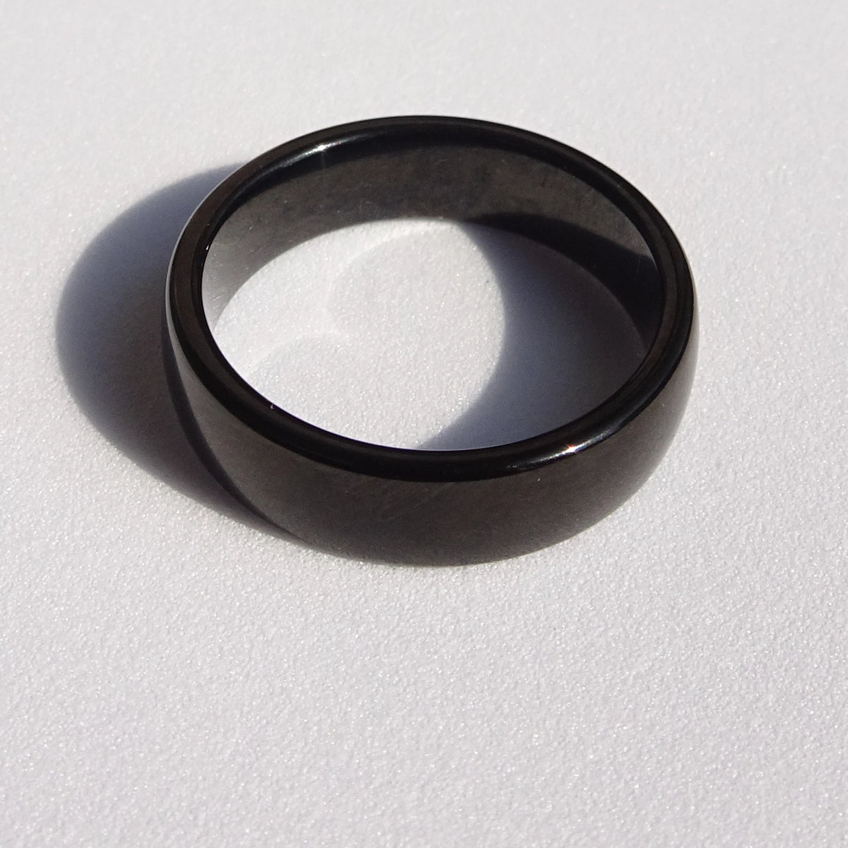 Black 6mm Wonder Ring