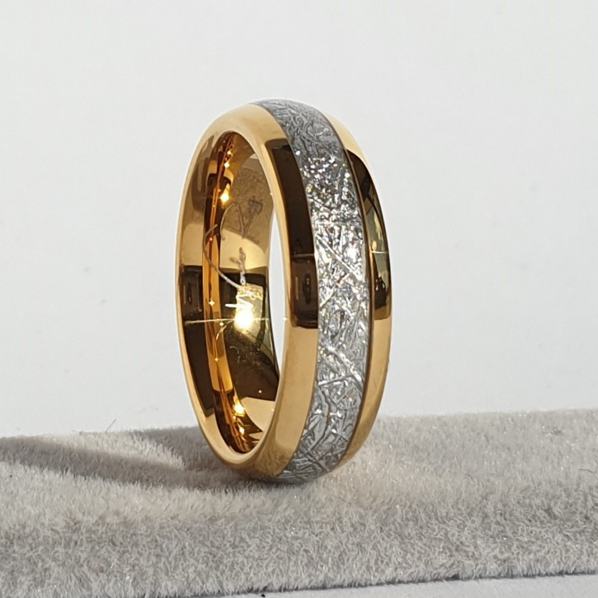 The Golden Steel 6mm Wonder Ring