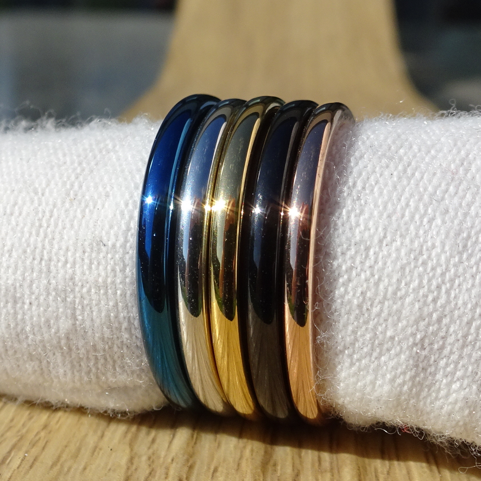 Blue 2mm Wonder Ring