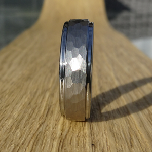 Matt Panelled 6mm Wonder Ring