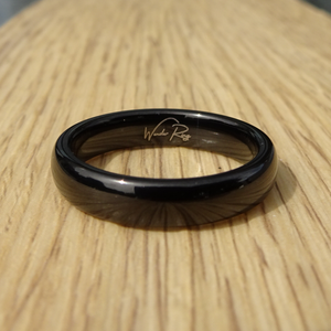 Black 4mm Wonder Ring