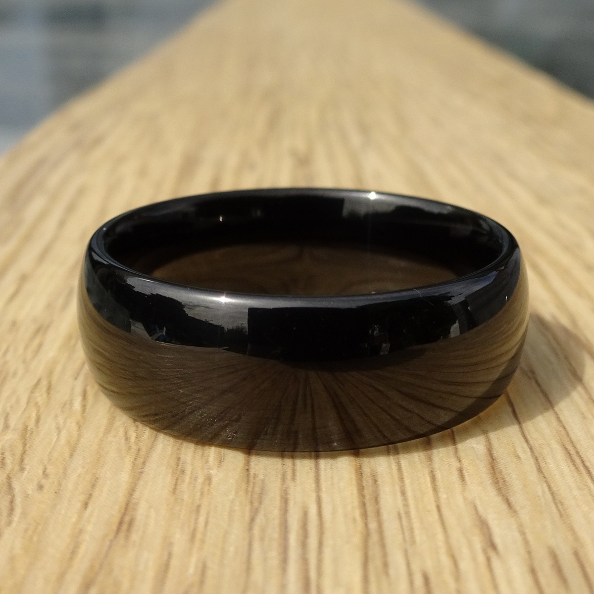 Black 8mm Wonder Ring