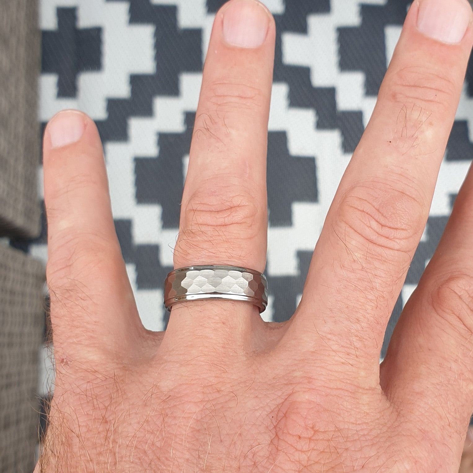 Matt Panelled 8mm Wonder Ring