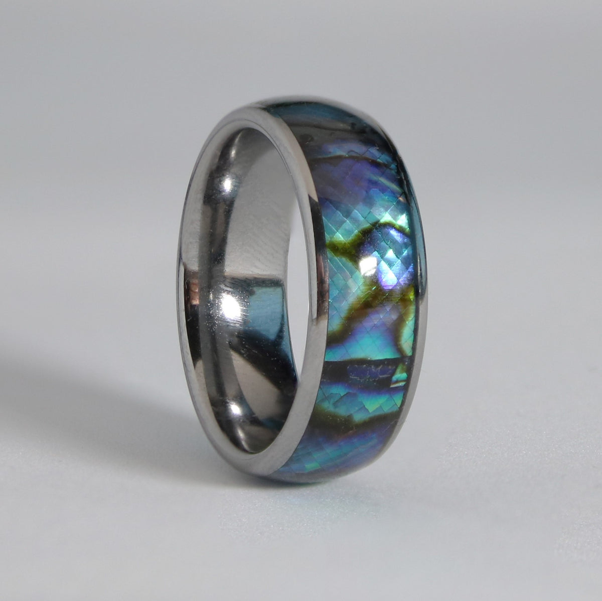 The Neptune 8mm Wonder Ring